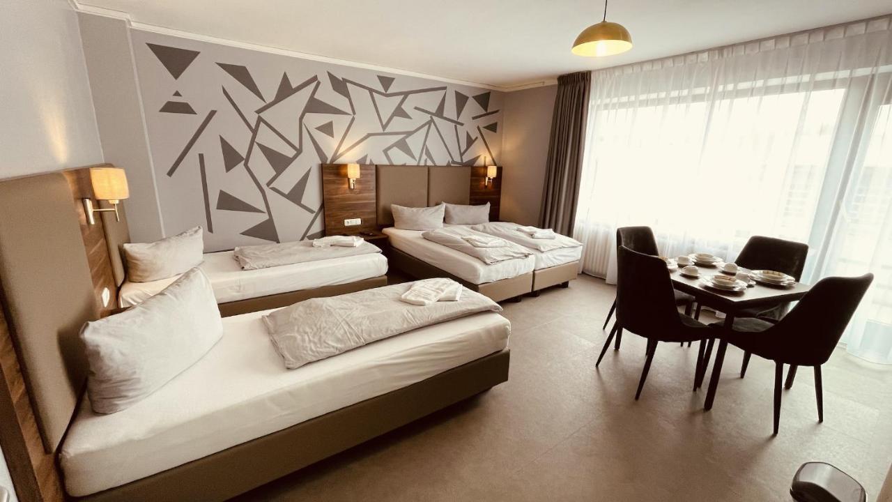 Apartment Glinde กลินเดอ ภายนอก รูปภาพ